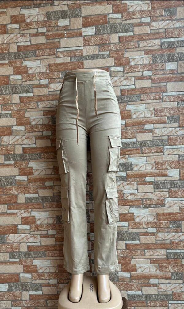 High-Waisted Solid Color Comfort Stretch Cargo Pants for Women